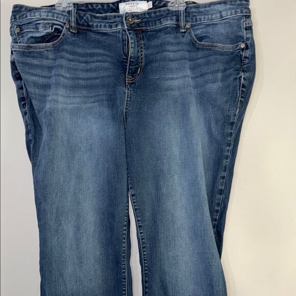 Torrid Blue Straight Leg Jeans with Subtle Whiskering - Picture 6 of 9